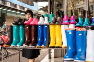 Boots - woman - street - Thailand - Asia - Street photography - CreArtphoto - romanian photographer