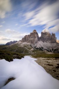 Dolomites - Italia - Tre Cime di Lavaredo - zapda- expunere lunga - prim planul in fotografia de peisaj - calatorie - crearphoto